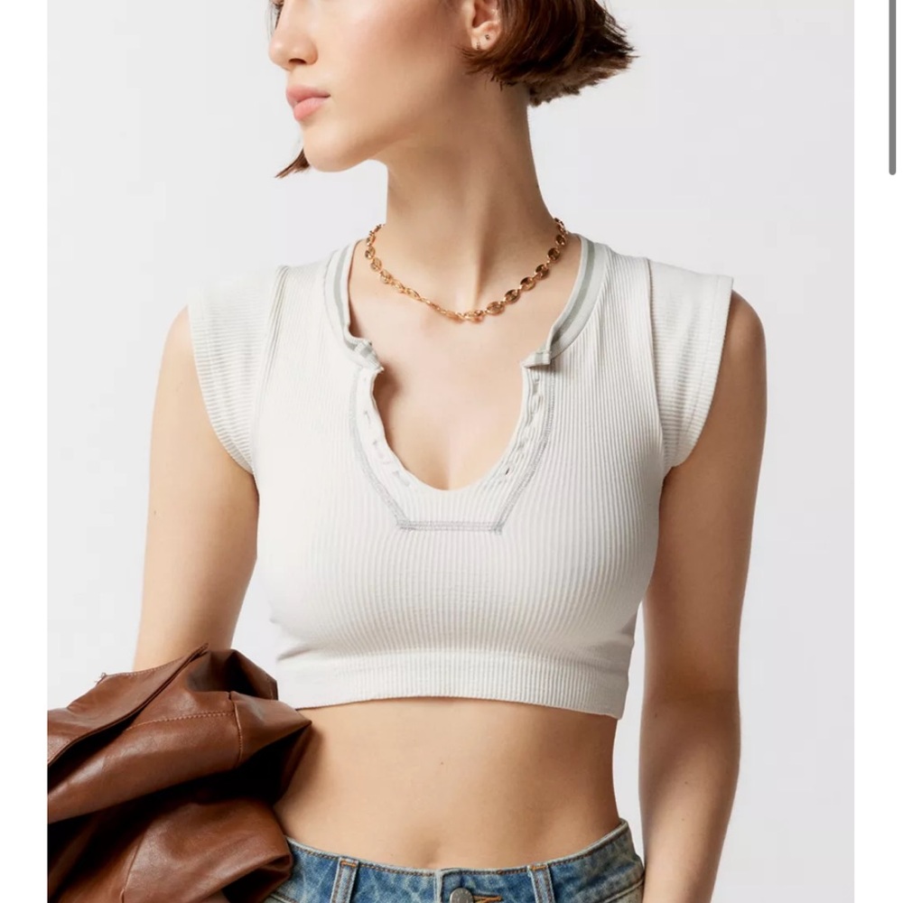 Urban Outfitters Out From Under
Go For Gold Seamless Top